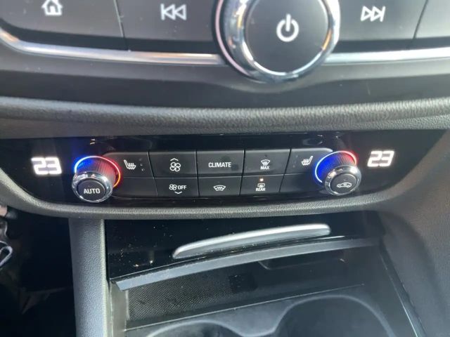 Opel Insignia 2.0 CDTI Sports Tourer Ultimate