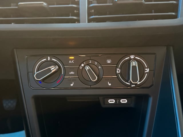 Volkswagen Polo 1.0 KLIMA GJR APP