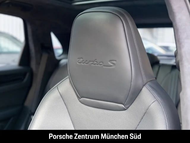 Porsche Cayenne E-Hybrid S Turbo