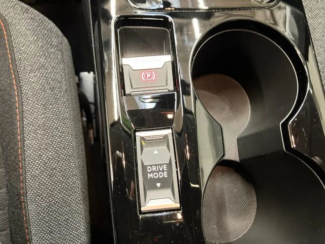 Peugeot E-208 Active Pack