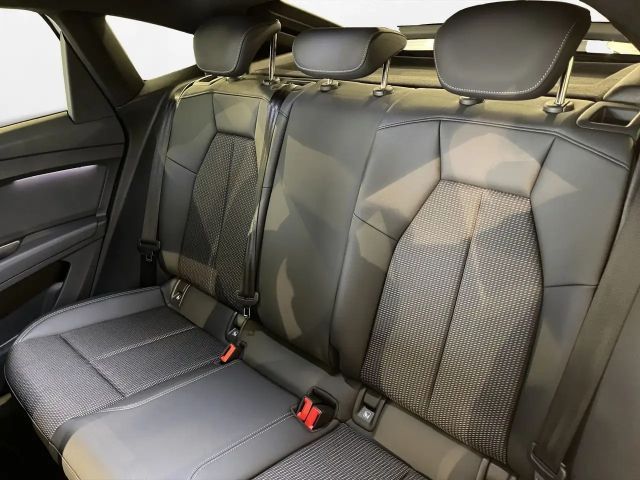 Audi Q4 e-tron S-Line