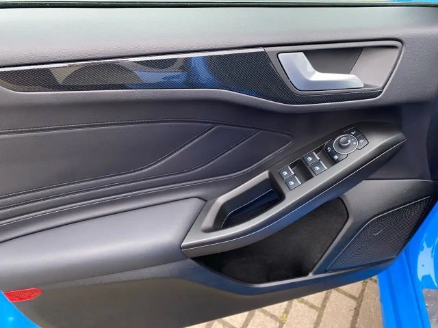 Ford Focus EcoBoost ST Line