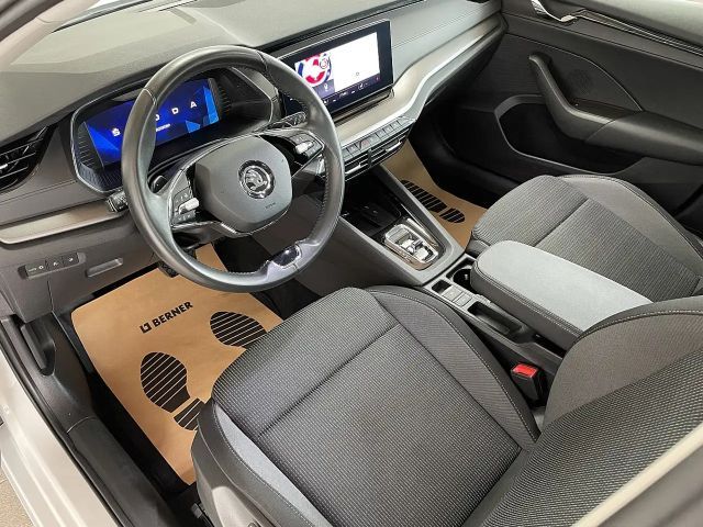 Skoda Octavia 2,0 TDI DSG-LED-AHV-VIRTUAL COCKPIT-SHZ-TEMPOMA...