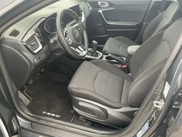 Kia Ceed GDi Vision