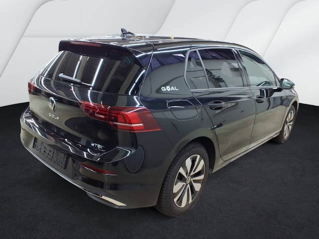 Volkswagen Golf 1.5 eTSI DSG