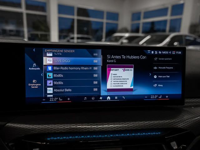 BMW 330 330e M-Sport Touring xDrive