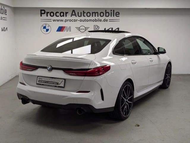 BMW 220 220i Coupé M-Sport xDrive