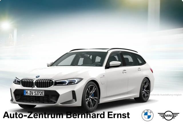 BMW 330 330e M-Sport Touring xDrive