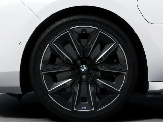 BMW 760 Sedan xDrive