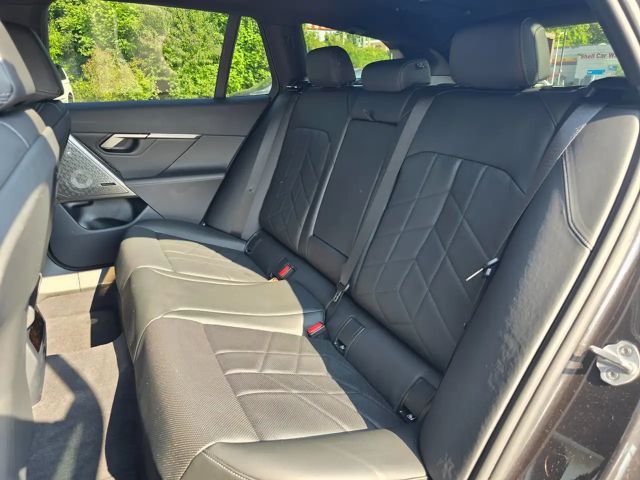 BMW 540 540d M-Sport Touring xDrive