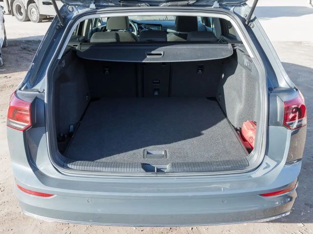 Volkswagen Golf 1.5 eTSI DSG Style Variant