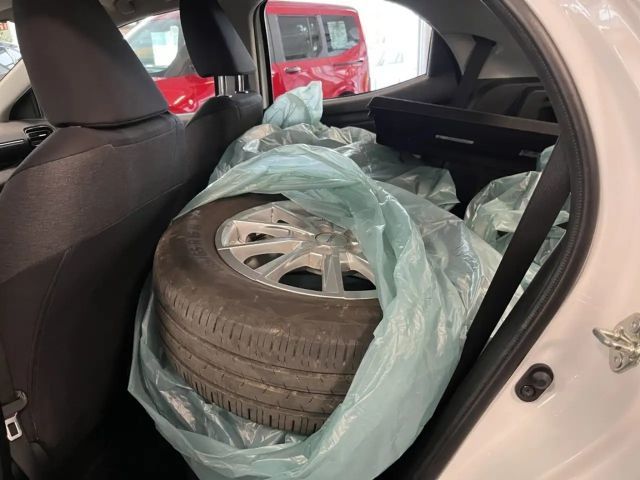 Toyota Yaris Active VVT-i