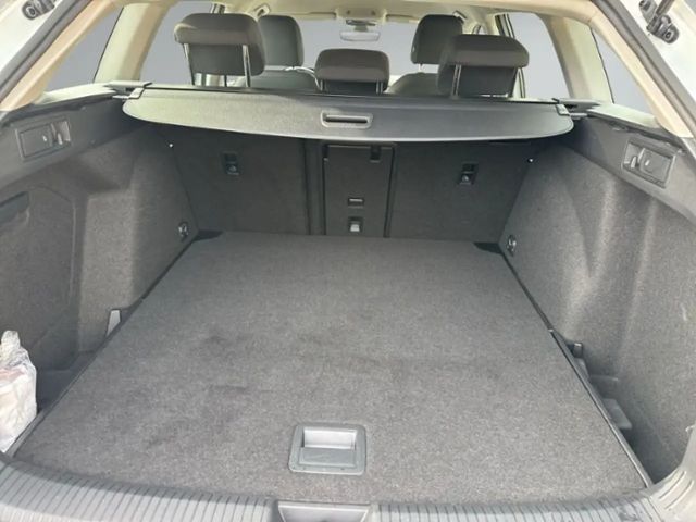 Volkswagen Golf DSG Golf VIII Variant