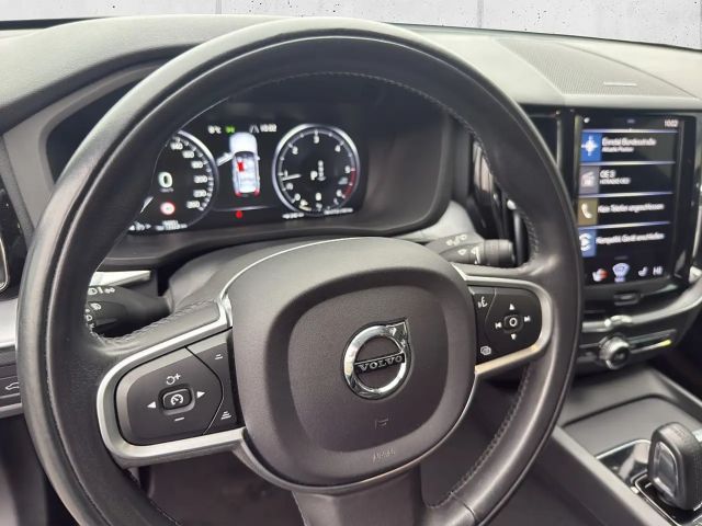 Volvo XC60 AWD Momentum