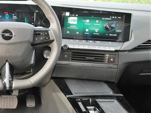 Opel Astra Hybrid Innovation