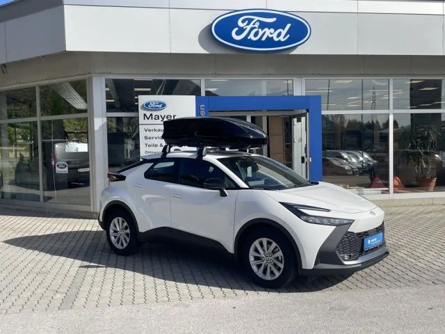 Toyota C-HR Active Hybride