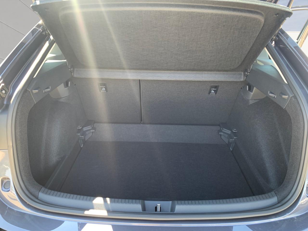 Volkswagen Taigo 1.0 TSI DSG IQ.Drive Life