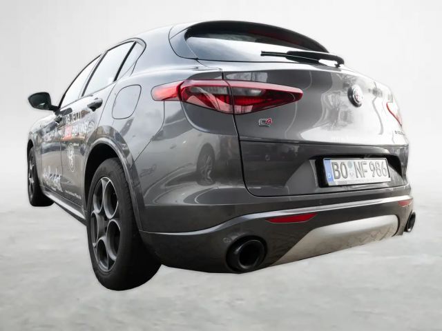 Alfa Romeo Stelvio AT8 TI Turbo