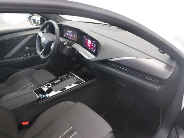 Opel Astra GS-Line Grand Sport