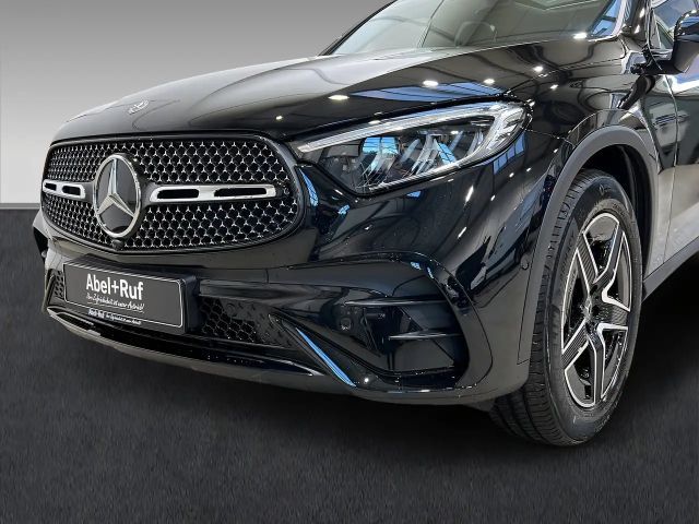 Mercedes-Benz GLC 200 4MATIC AMG Line