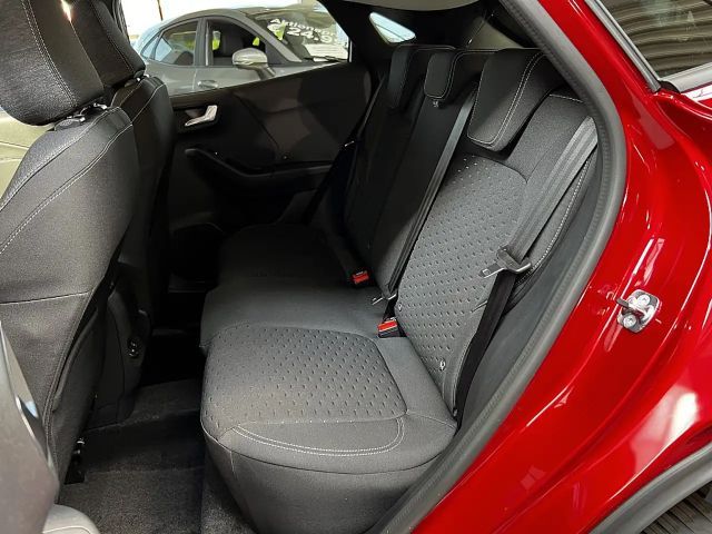 Ford Puma EcoBoost Titanium