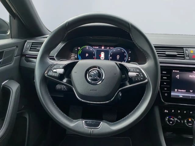 Skoda Superb 1.4 TSI Combi iV