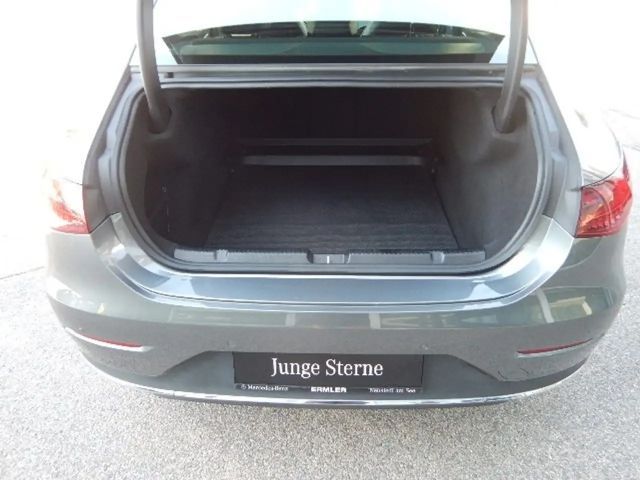 Mercedes-Benz EQE 350 Electric Art Sedan