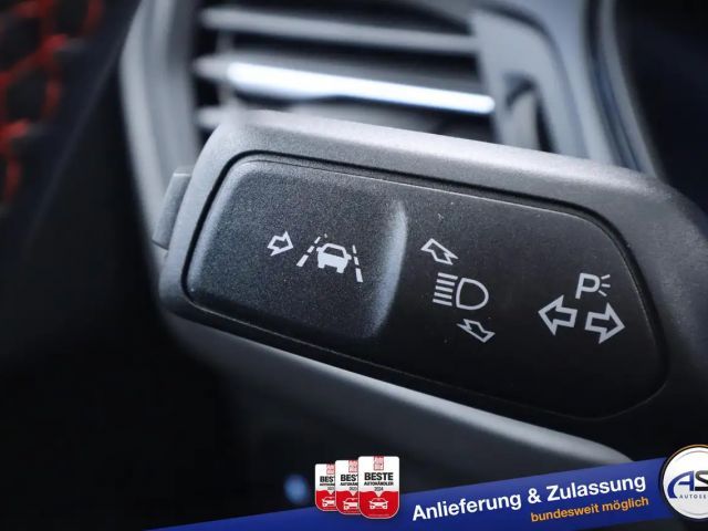 Ford Focus ST Line Wagon