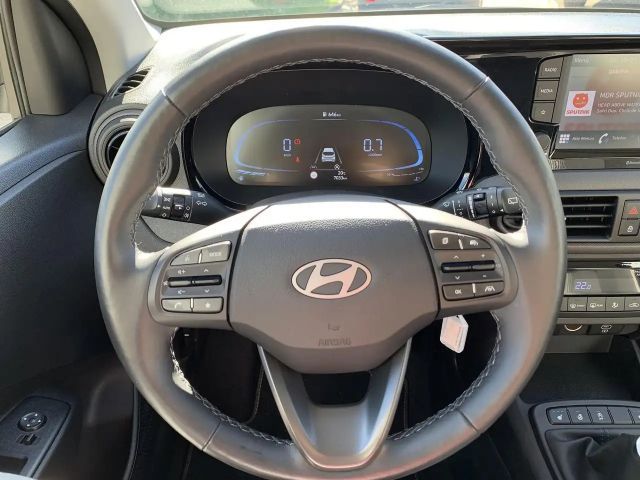 Hyundai i10 1.0T-GDI Virtual+Winterpaket+Kamera+CarPlay