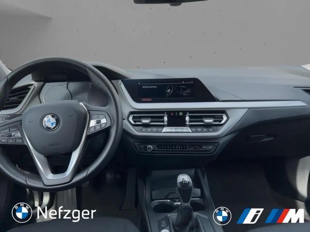 BMW 116 116d Sedan