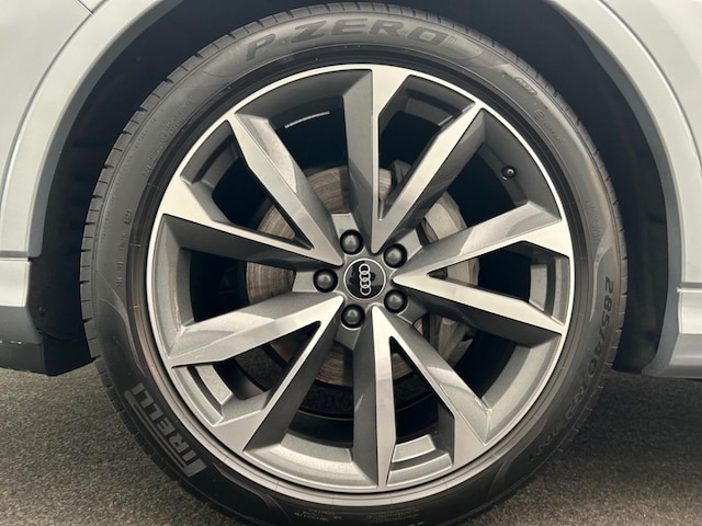 Audi Q7 50 TDI Quattro S-Line