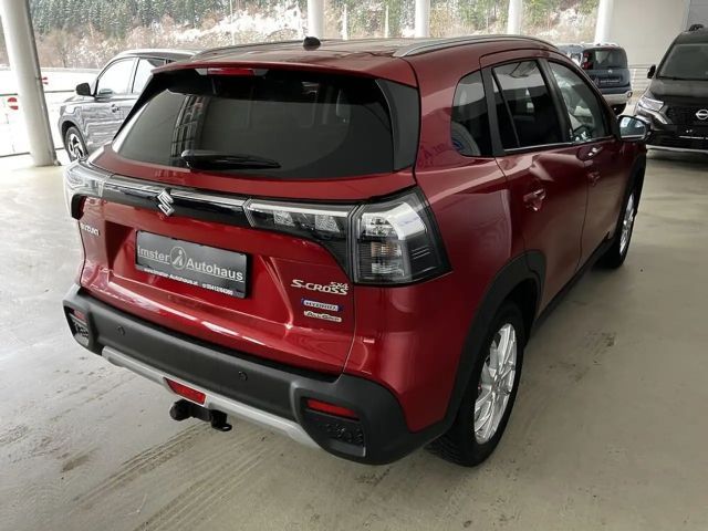 Suzuki S-Cross AllGrip Flash Hybrid