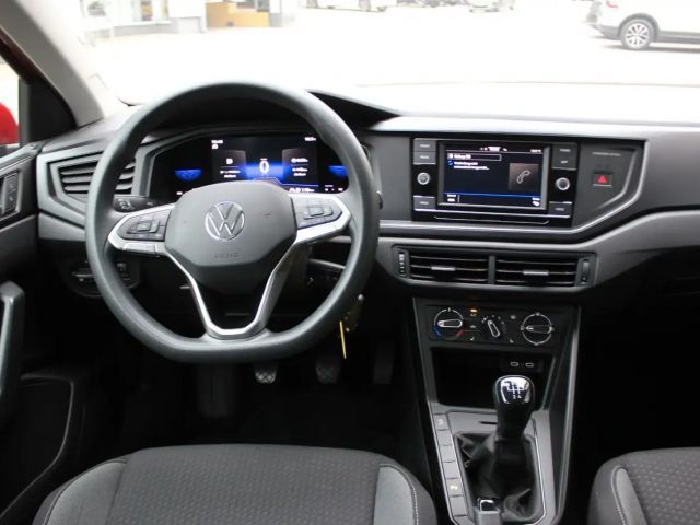 Volkswagen Polo VI Fresh 1.0 LED,SHZ,BT,PDC
