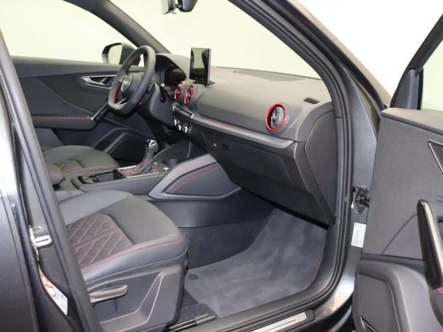 Audi Q2 35 TFSI S-Line