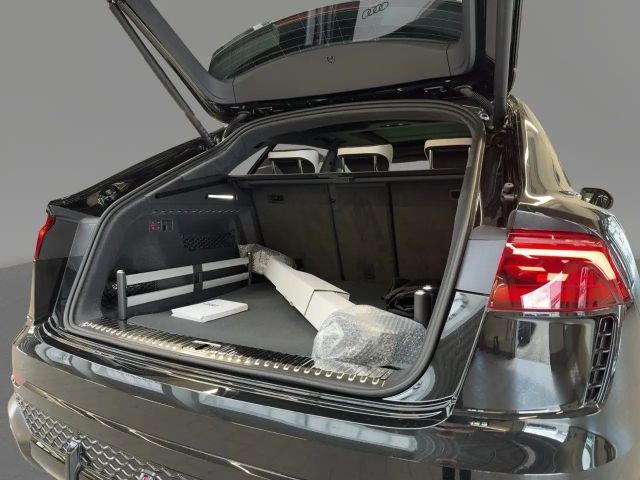 Audi RS Q8 Performance