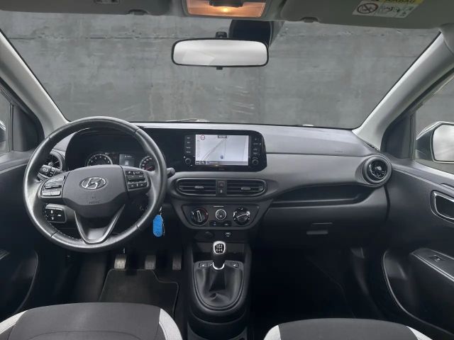 Hyundai i10 1.0