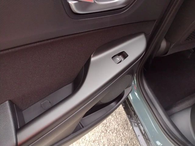 Hyundai Kona 2WD Hybrid Trend