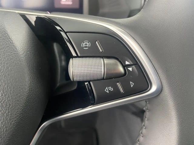 Skoda Octavia Essence TSI