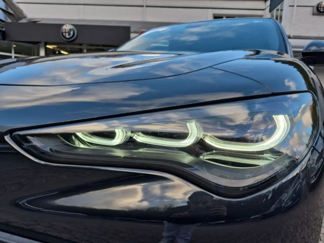 Alfa Romeo Stelvio Q4