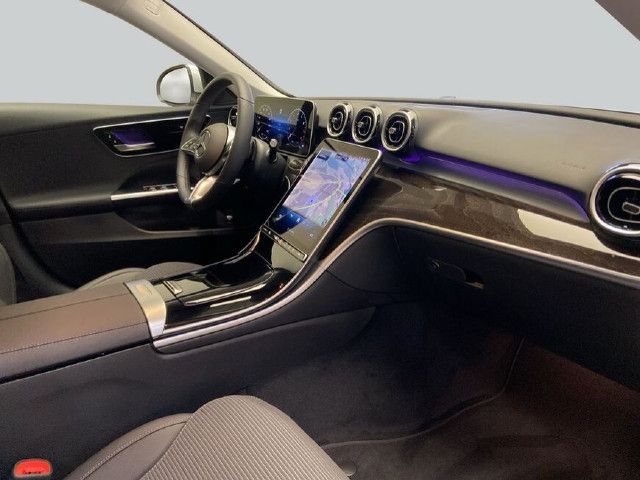 Mercedes-Benz C 180 Sedan