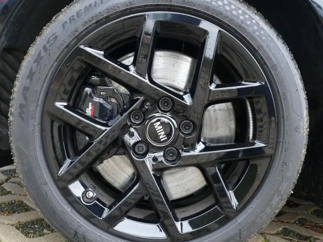 MINI Cooper S John Cooper Works XL-Paket HK PANO