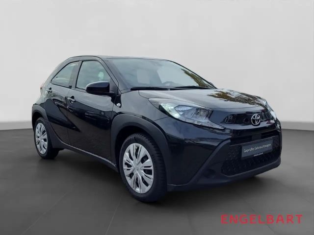 Toyota Aygo X Hatchback Play X-play