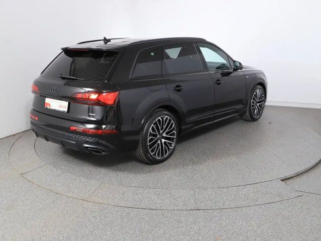 Audi Q7 50 TDI Quattro S-Line