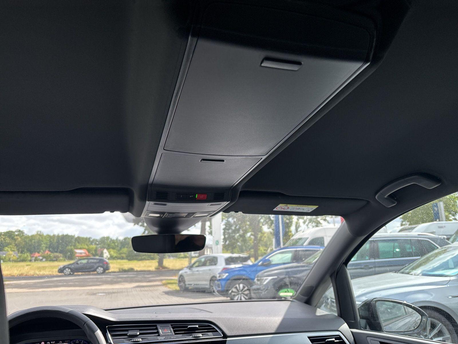 Volkswagen Touran 1.5 TSI Comfortline