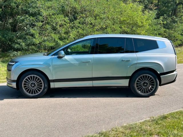 Hyundai IONIQ 9 UNIQ