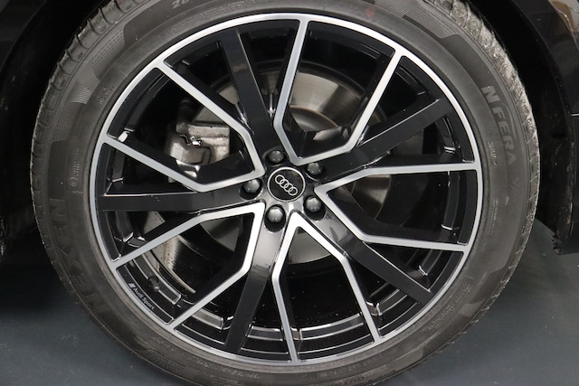 Audi Q8 55 TFSI Quattro