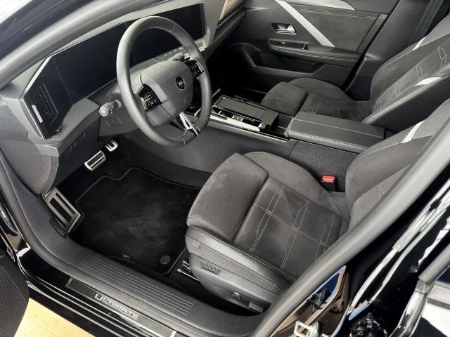 Opel Astra Sports Tourer Ultimate