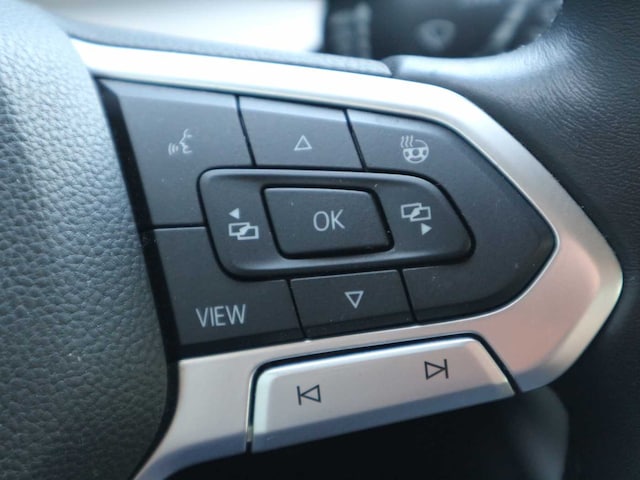 Volkswagen Golf Life Variant