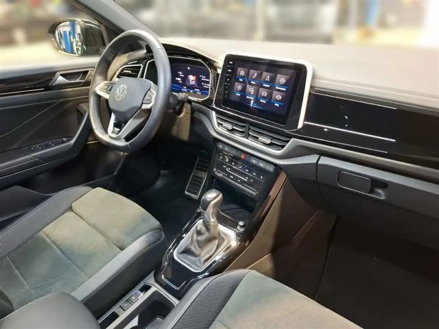 Volkswagen T-Roc 1.5 TSI DSG R-Line