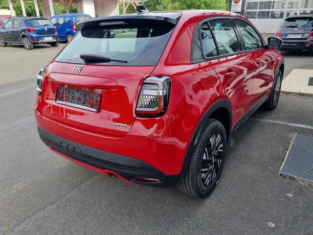 Fiat 600e MY25 Hybrid 1.2 T3 81 kW (110 PS) DCT